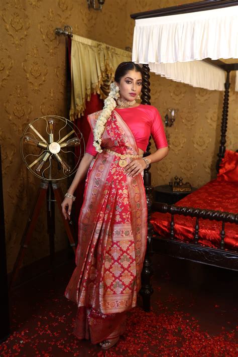 Dulhaniya – Maayavi