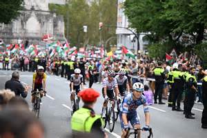 PREVIEW & FAVOURITES | Vuelta a España 2025 stage 17 - Will Vingegaard ...