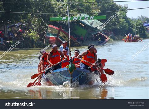 329 Contender Boats Images, Stock Photos & Vectors | Shutterstock