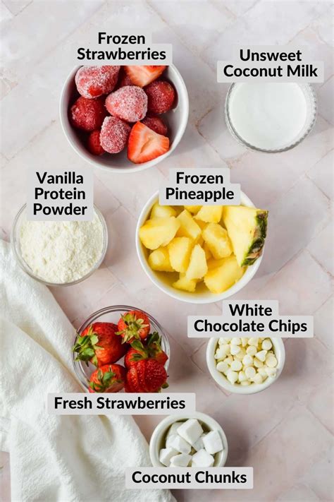 Bahama Mama Recipe {Copycat Tropical Smoothie Cafe} | Recipe | Smoothie ...