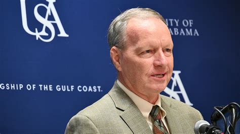 Protect Roxy: Effort underway to save Dauphin Island red foxes from ...