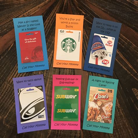 This Photo Album Filled With Gift Cards And Trinkets Is The Best Gift ...