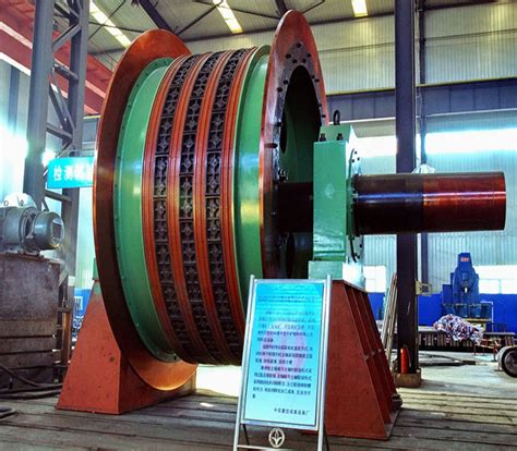 Mining Lifting Machine 的图像结果