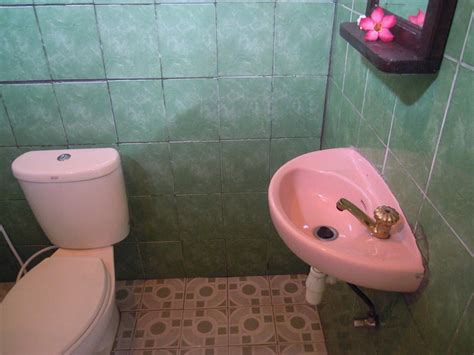 VOLCANO BEACH BUNGALOWS (Amed, Bali) - Campground Reviews & Photos ...