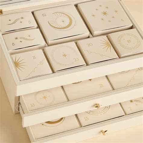 Pandora Advent Calendar : 12 Days Of Luxury Jewellery