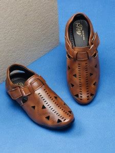 Tiny Bugs Boys Velcro Flats Price in India - Buy Tiny Bugs Boys Velcro ...