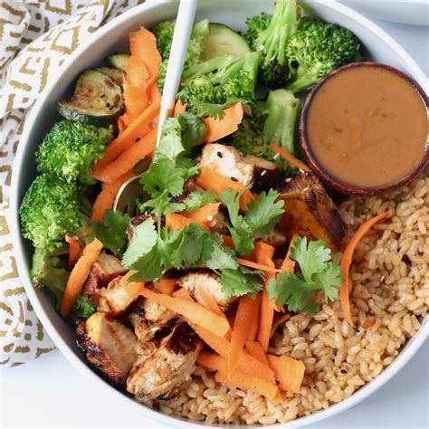 Thai Peanut Chicken - Bowls Are The New Plates