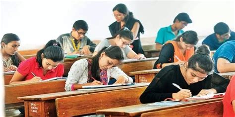 बोर्ड परीक्षा लेटेस्ट न्यूज़ 2025 (Board Exam Latest News 2025 in Hindi ...