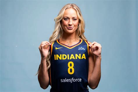 Sophie Cunningham Autograph Signing, Dave & Buster's (Indianapolis, IN ...