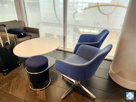 Lounge Review: The Club CLT and Centurion Lounge Charlotte Airport | 2B ...