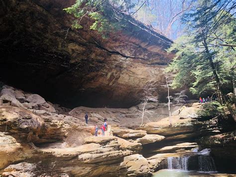 File:Hocking Hills State Park.jpg - Wikimedia Commons