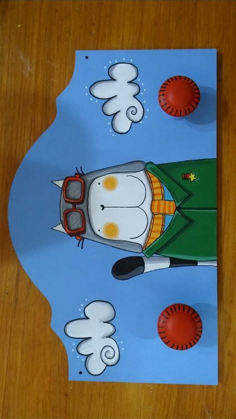 Perchero infantil | Proyectos artesanales, Tablillas decoradas, Cajas ...