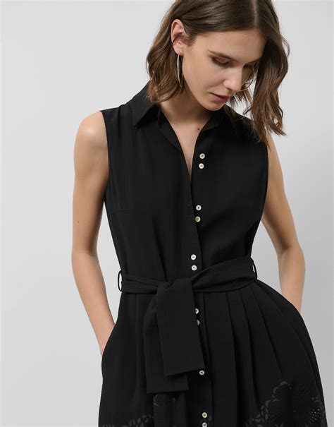 Black midi devoré shirtwaist dress with ... | Roberto Verino