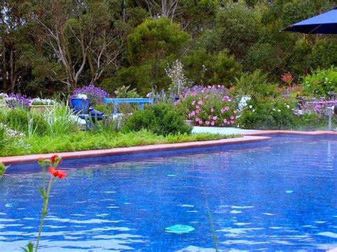 LEMONADE CREEK COTTAGES (Lorne/Great Ocean Road) - Cottage Reviews ...