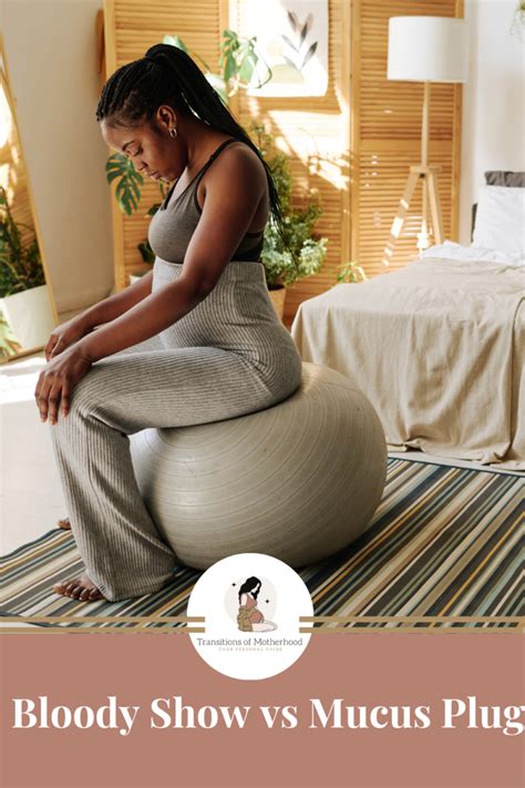 Bloody Show vs Mucus Plug: Labor's Natural Signs and What to Expect