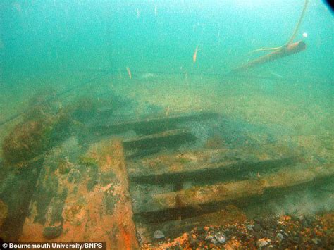 Race to save Swash Channel wreck: Archaeologists fight tides to ...