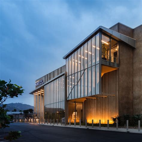 Sharp Rees-Stealy Santee Medical Office Building • HGW Architecture