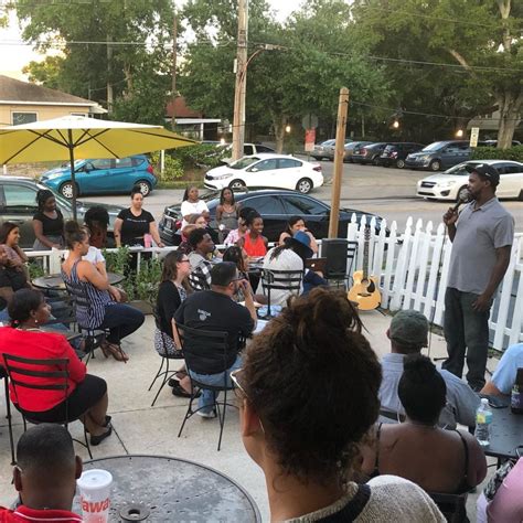 A Guide to Orlando's Best Open Mic Nights Every Day of the Week