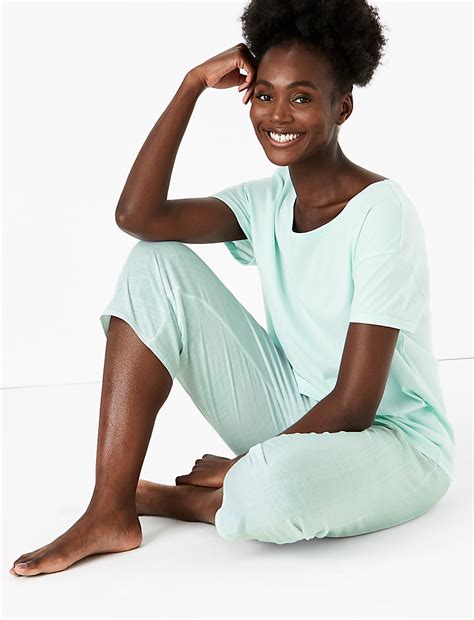Buy Pure Cotton Gingham Print Cropped Pyjama Set at Marks & Spencer