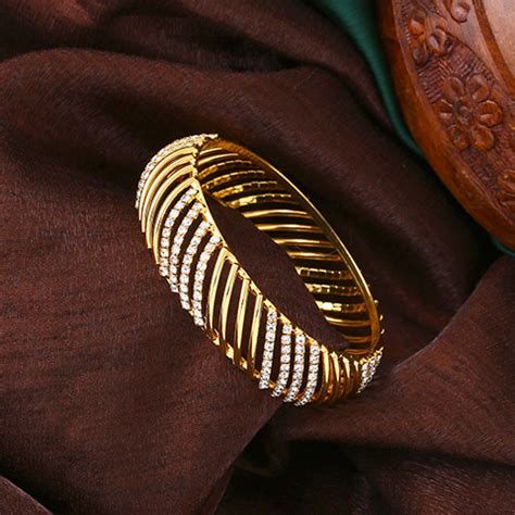 5 Traditional Indian Bangles That Are Perfect For Your Main Event – Estele