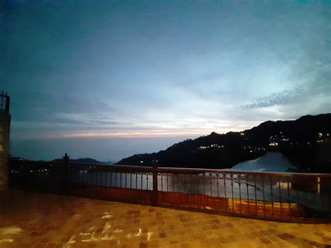 best cheap hotel in mussoorie | valley view hotel mussoorie | Mussoorie ...