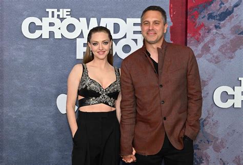 Amanda Seyfried Says She Owns a 'Wool Vagina'