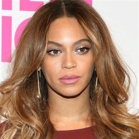 Kuvatulokset haulle celebrities with lips done