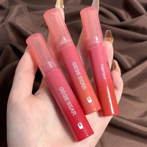 Gege bear lipgloss – RNN STORE
