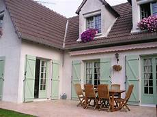 couleur de volets en bois peinture volet bois menuiserie couleur de volets en bois peinture volet bois menuiserie