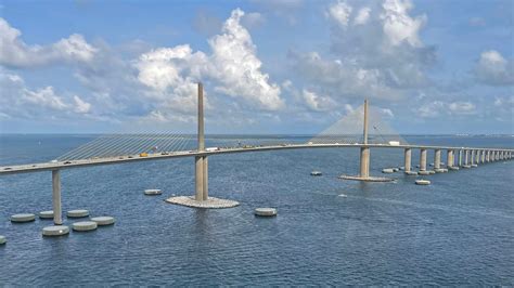 Tampa Bay's Skyway Bridge reopens after bomb scare, recalling threats