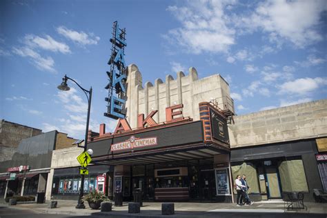 Support the Lake Theatre - Oak Park