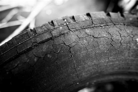 What Causes Dry Rot in Tires? - eBay Motors Blog