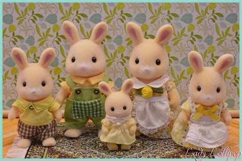 Hanazono Garden Rabbits - family of rabbit