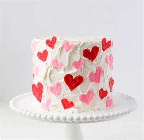 Polka Heart Cake – Whipped