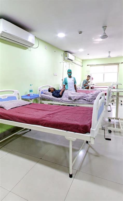 Lotus Hospital & Urology Center, Raipur