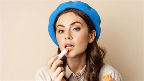Overnight vs daytime lip balms: why your lips need both in 2025