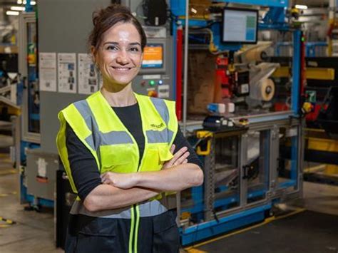 How Amazon is reducing packaging in Europe — and why it matters