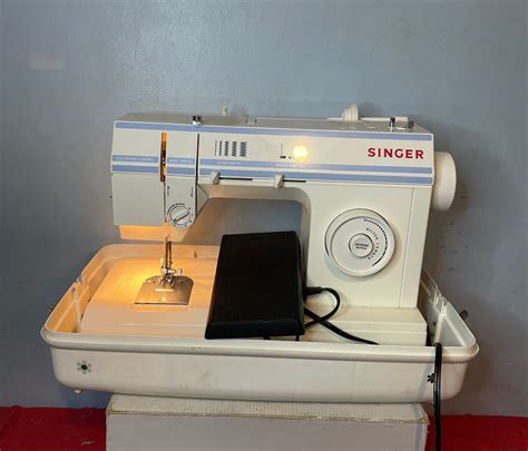 Singer Sewing Machine 5802C 的图像结果