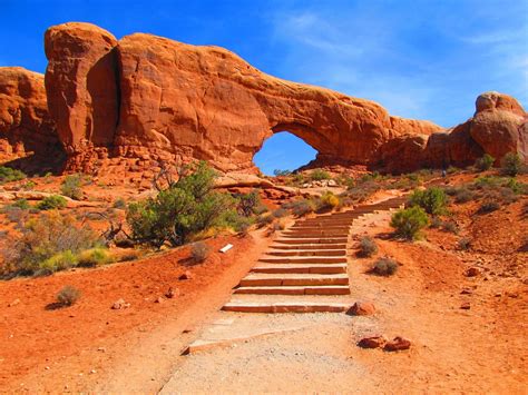 Arches National Park, Utah, USA - Traveldigg.com