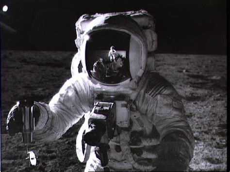 Apollo 12 Interview 的图像结果