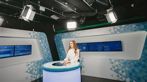 Teleprompter Operator 的图像结果