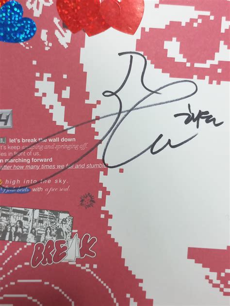 NMIXX "Fe3O4: Break" - Hand Autographed(Signed) Album [24.2.6] - – HALLYUSUPERSTORE