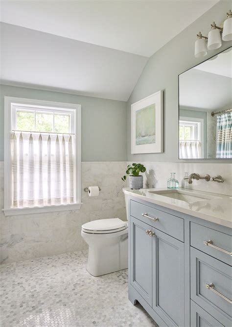 21 Bathroom Window Treatment Ideas for Style and Privacy