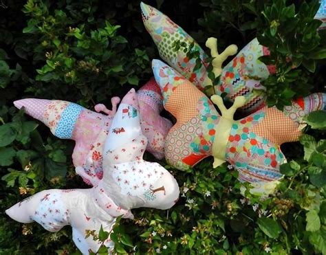 Free Tutorial Pattern for Cushion with Stuffing 的图像结果