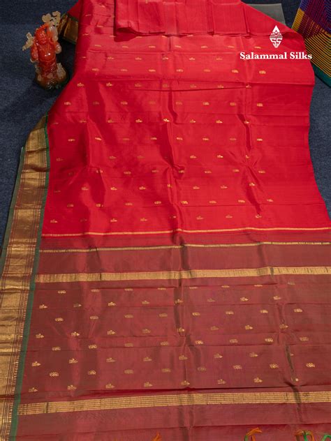 Chilly Red Pure Kanjivaram Silk Saree With Contrast Bottle Green One S ...
