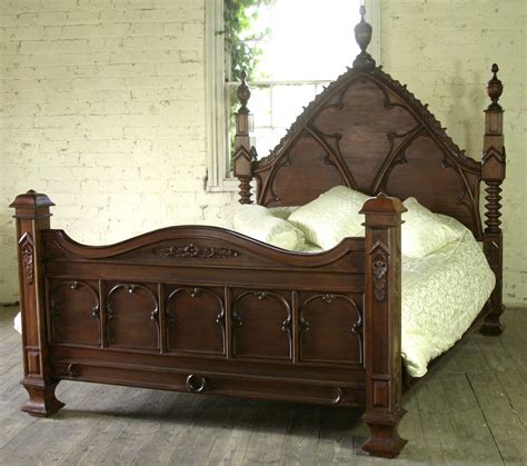 5' Carved Gothic Empire Bed - King Size