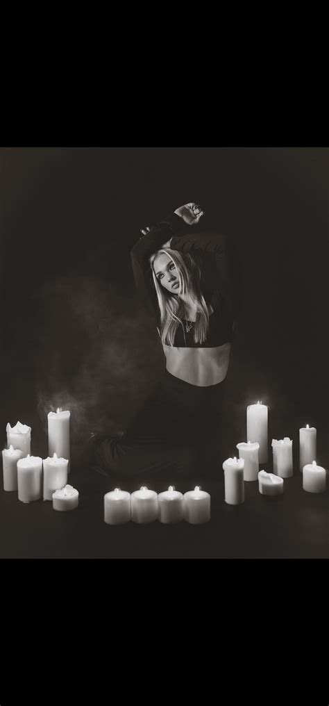 How did my wife Julia Hart celebrate her first title win while I was at home watching on PPV? DM ...