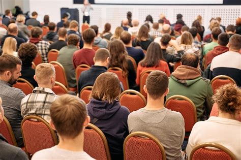 Conference 的图像结果