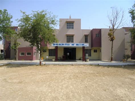 Gurmeet Singh Ghanshyam Dass Shikshan Sansthan, 25 BB, Padampur