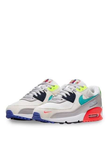 NIKE AIR MAX 90 EVOLUTION OF ICON – Stuff Factory